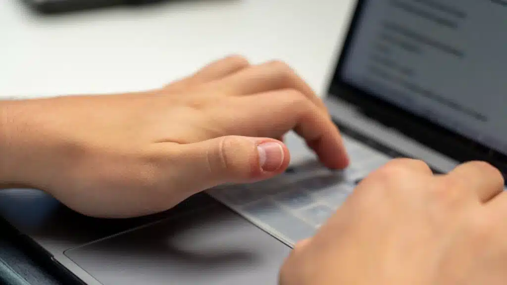 Schreiben am Laptop